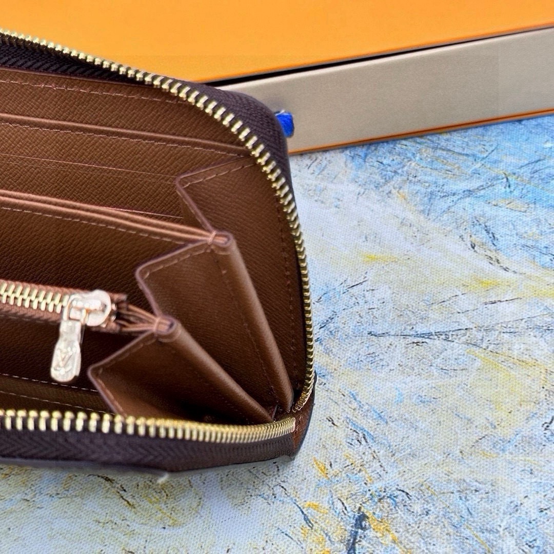 ルイ・ヴィトン「Louis Vuitton」ジップアラウンド ウォレット