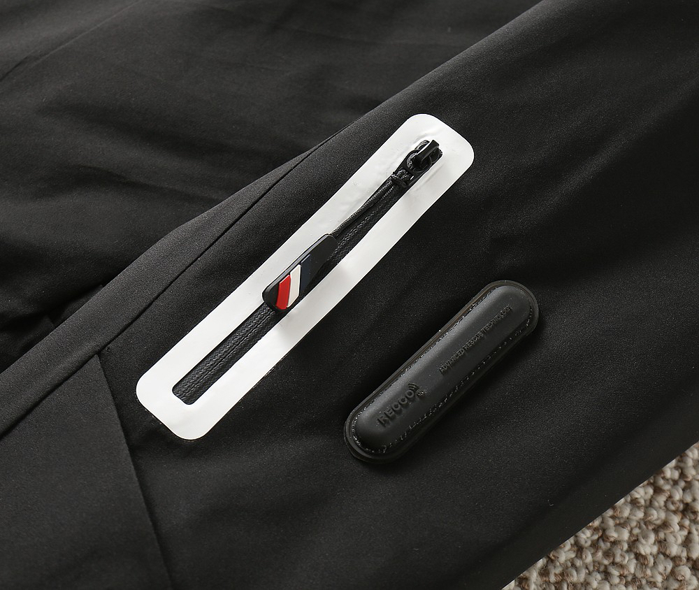 モンクレール「Moncler」秋冬 ダウンジャケット