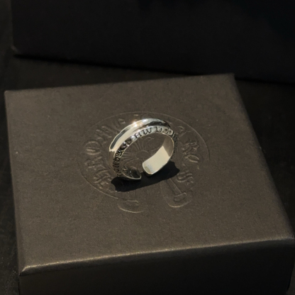 クロムハーツ「Chrome Hearts」クラシックヴィンテージ＆モダンリング - サイズ調整可能
