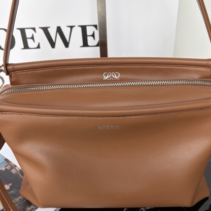 ロエベ「Loewe」2026 ロエベ アマソナ 180 ハンドバッグ / トートバッグ