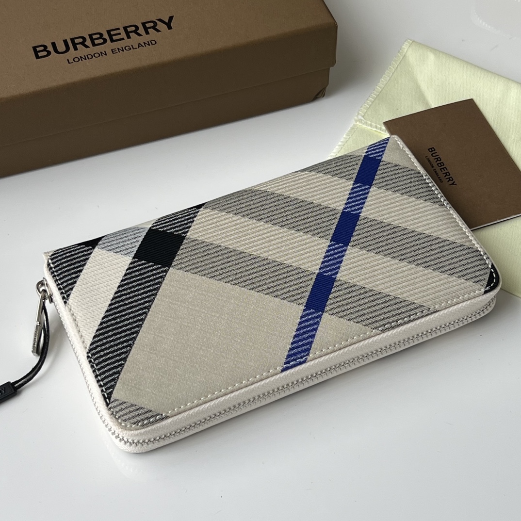 バーバリー「Burberry」ロンドン チェーン ジップ ウォレット