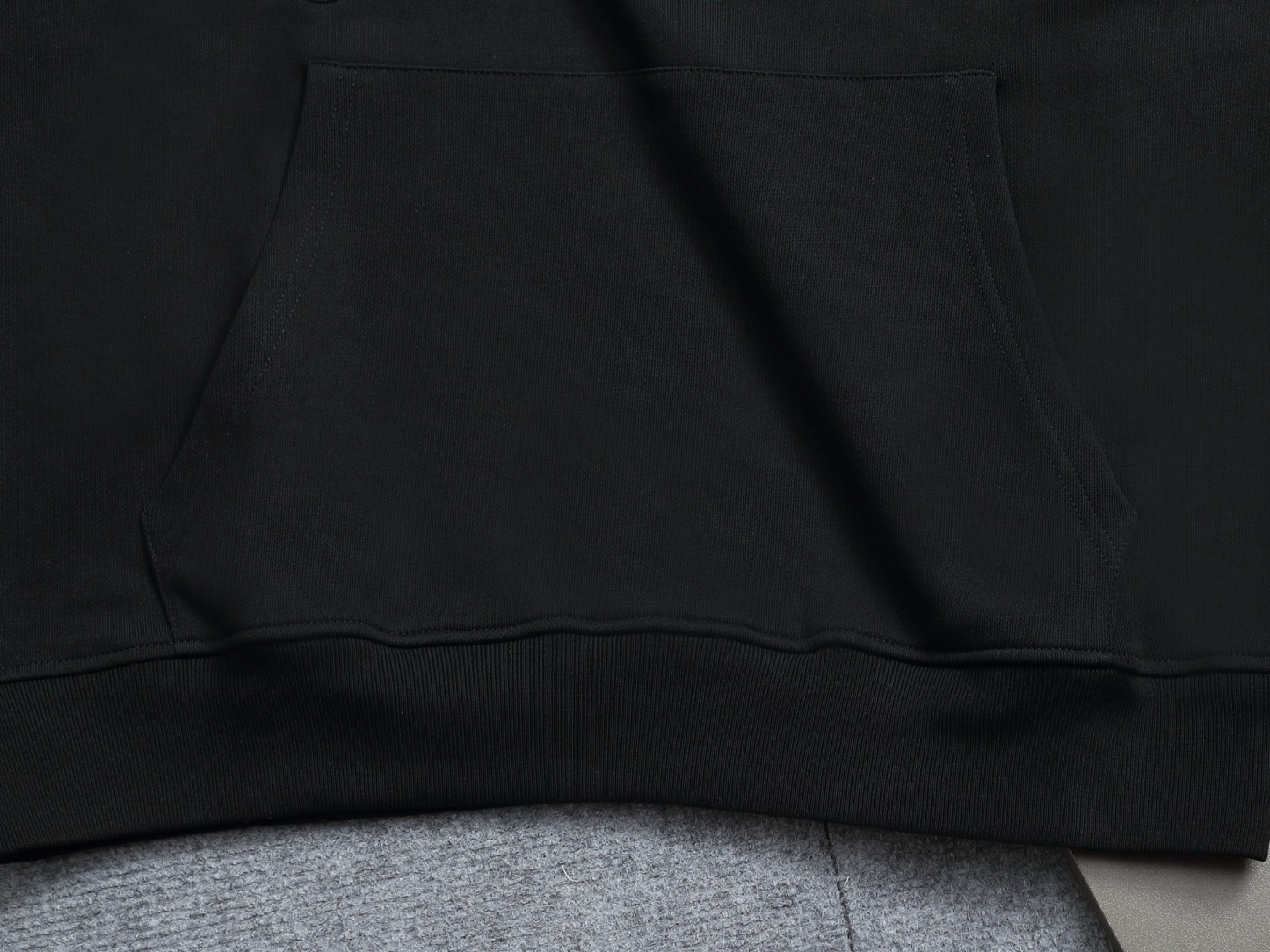 ルイ・ヴィトン「Louis Vuitton」春秋スウェット(ユニセックス)