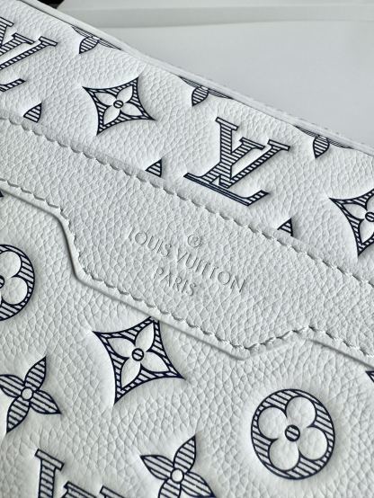 ルイ・ヴィトン「Louis Vuitton」スタイリッシュ メッセンジャーバッグ