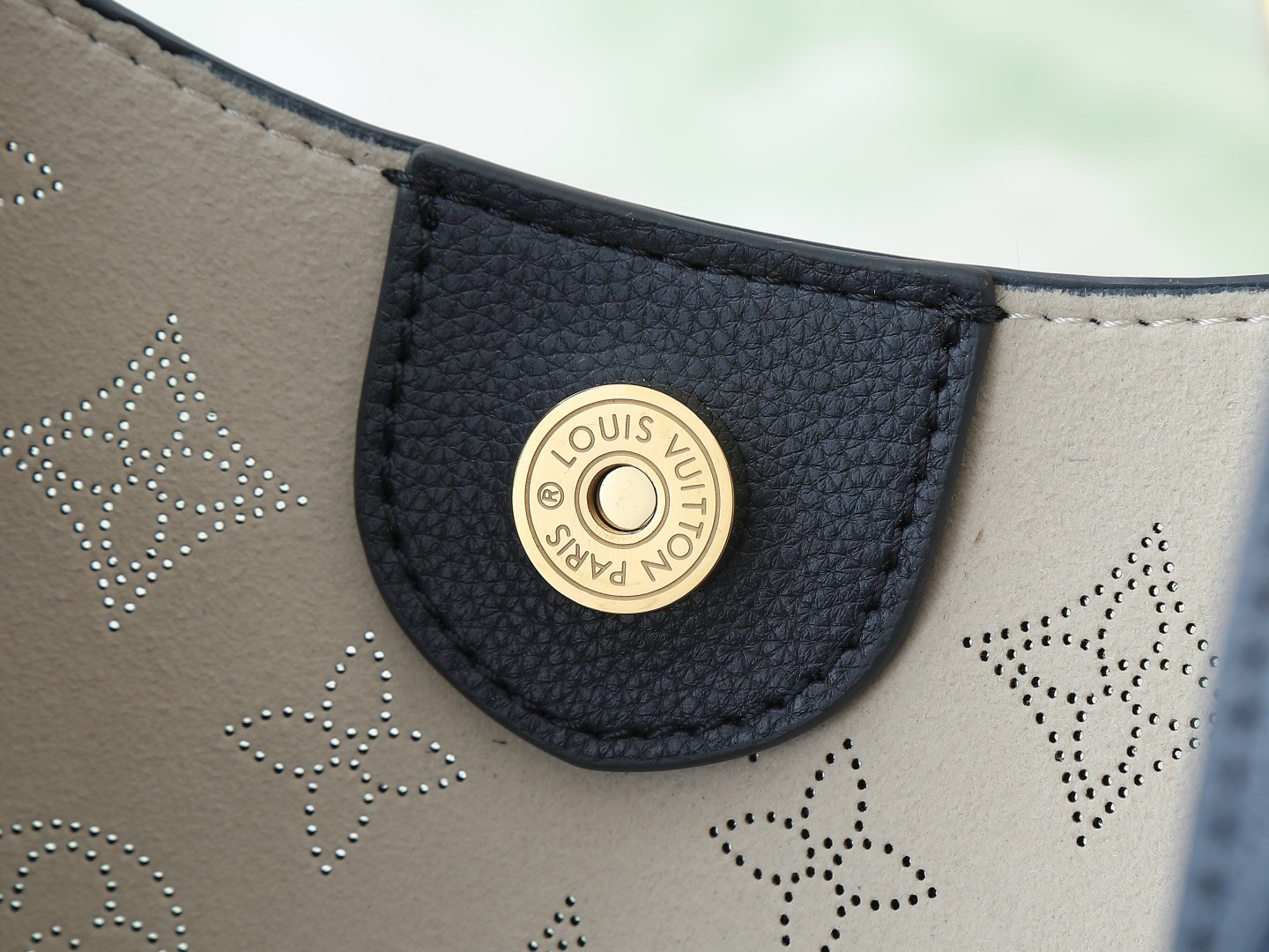 ルイ・ヴィトン「Louis Vuitton」CARMEL ハンドバッグ ネイビー