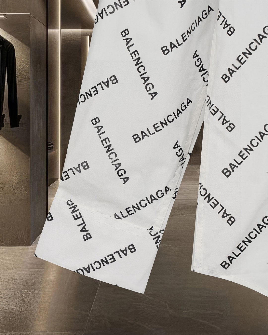 Balenciagaバレンシアガ オールオーバーロゴシャツ / ロングスリーブシャツ