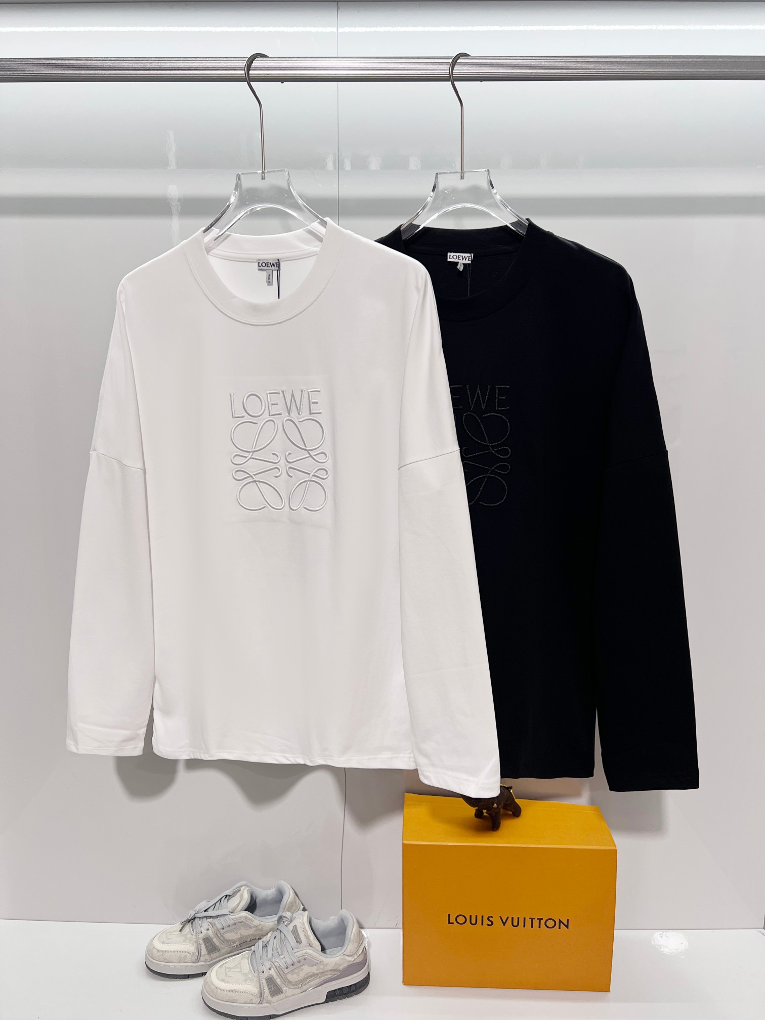 「LOEWE」ロエベ ロゴ刺繍 クルーネックスウェットシャツ / プルオーバー