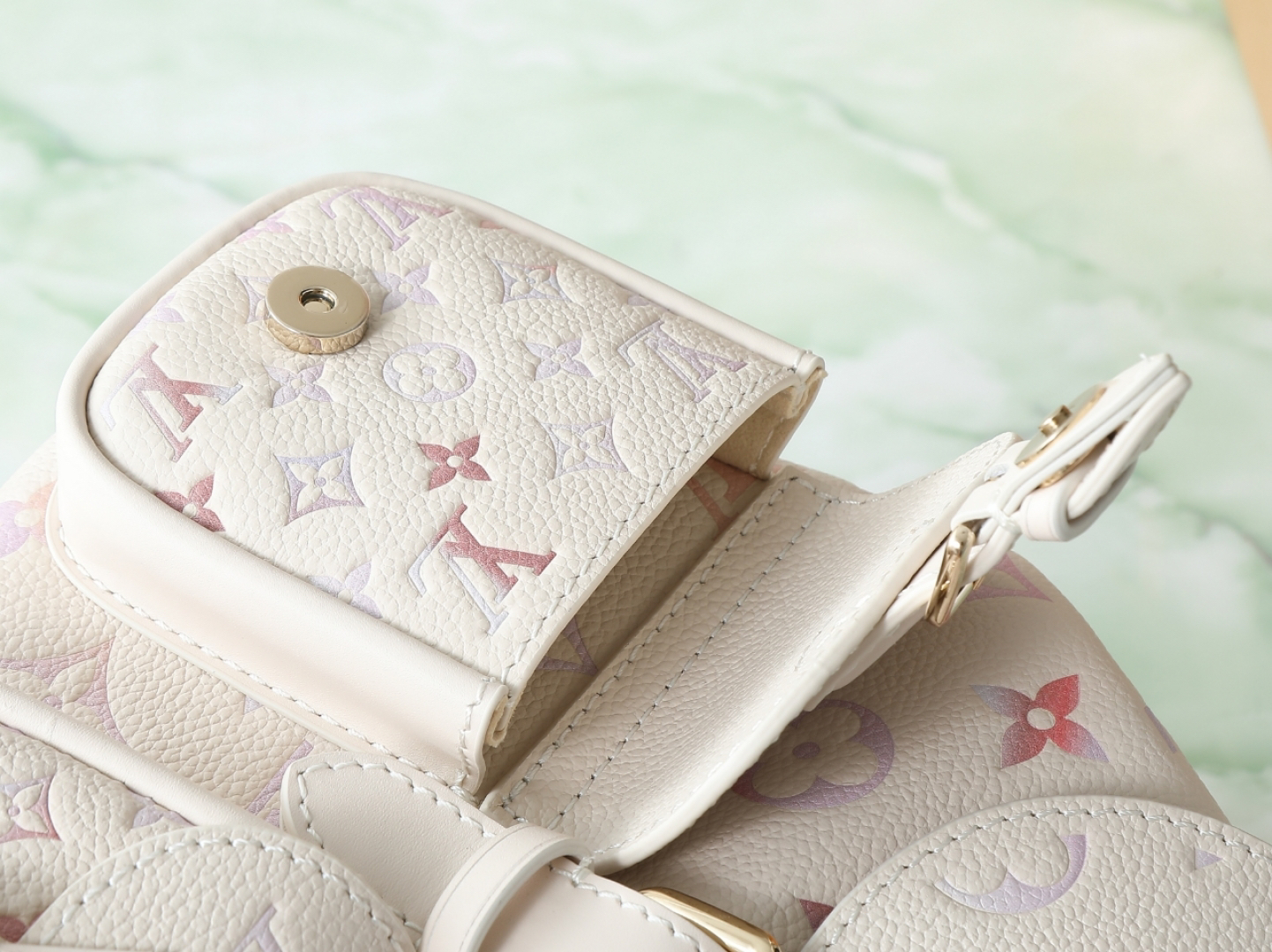 ルイ・ヴィトン「Louis Vuitton」Dream シリーズ バックパック