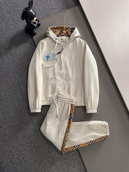 バーバリー「Burberry」秋冬 メンズカジュアルスポーツセット