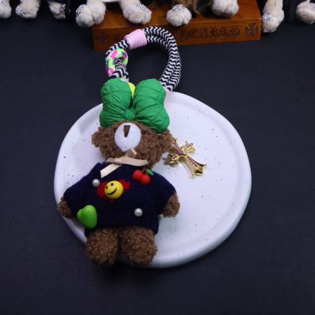 クロムハーツ「Chrome Hearts」バッグチャーム - すべてのトレンドバッグに合わせて、クールでキュートなスタイルを