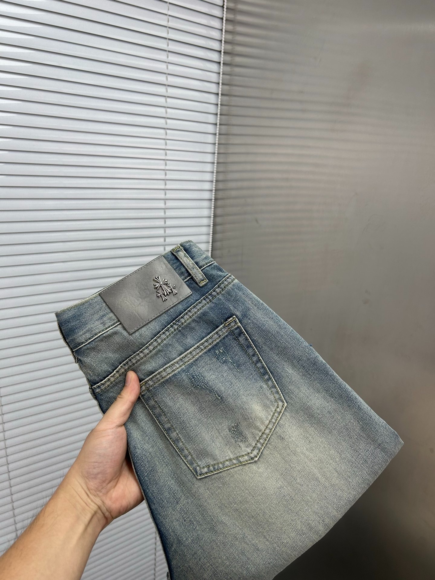 クロムハーツ「Chrome Hearts」プレミアム ストレッチデニム ショートパンツ