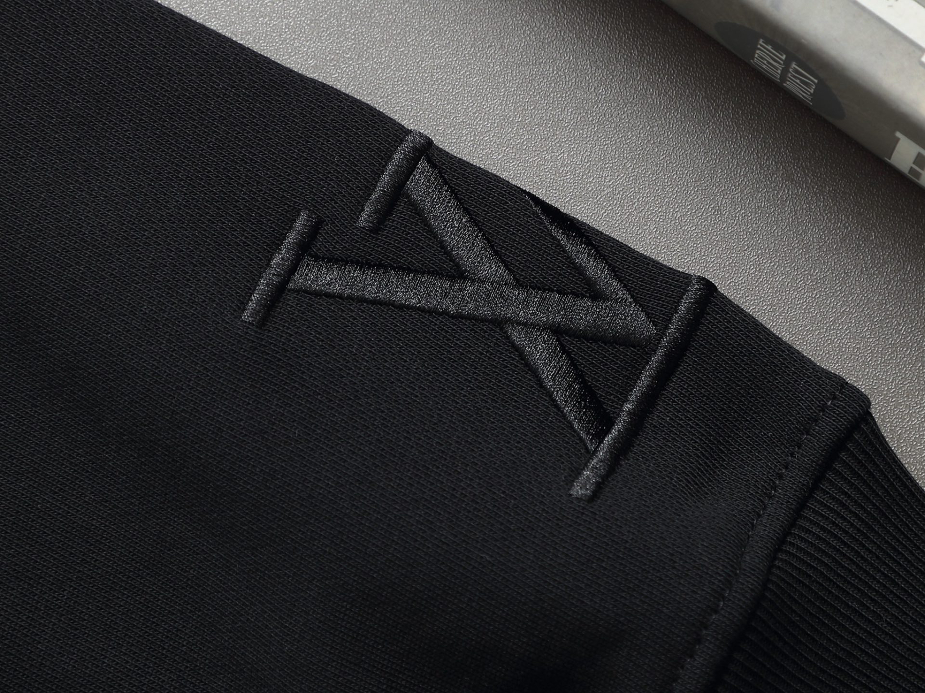 ルイ・ヴィトン「Louis Vuitton」春秋スウェット(ユニセックス)