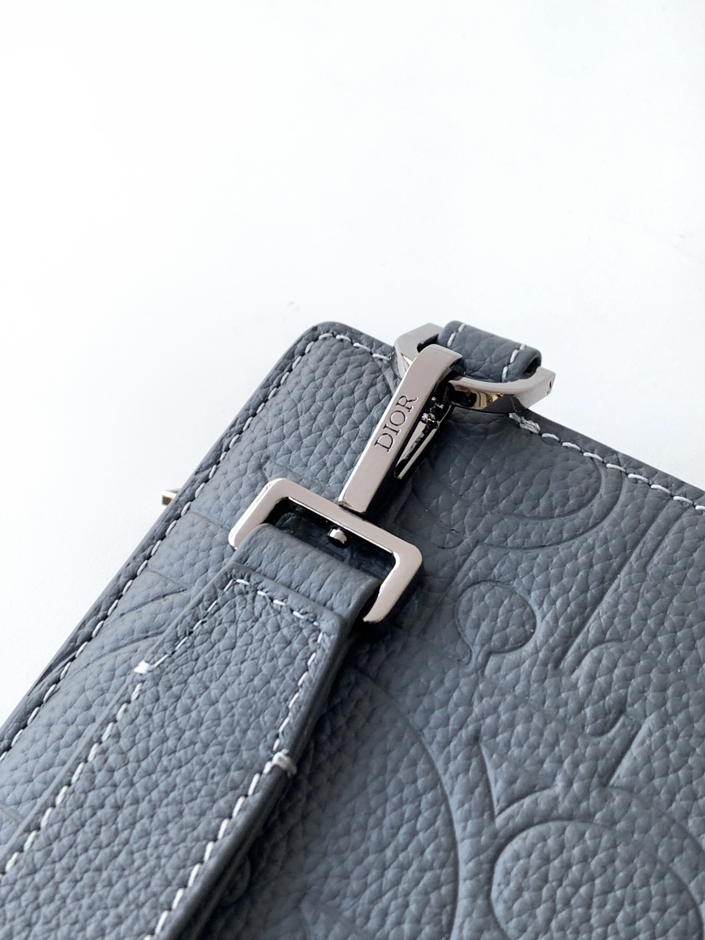 ディオール「Dior」ボウル ポーチ