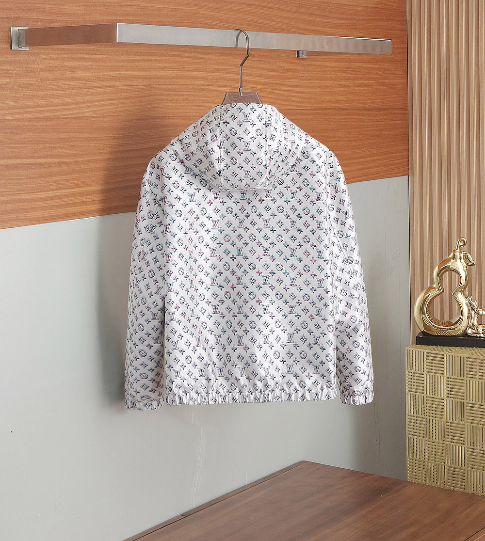 ルイ・ヴィトン「Louis Vuitton」秋冬コレクション クイルテッド ジャケット