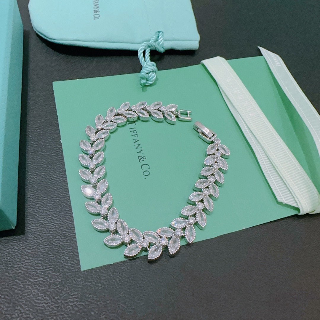 ティファニー「Tiffany & Co.」ポリッシュドシルバーリンク ブレスレット
