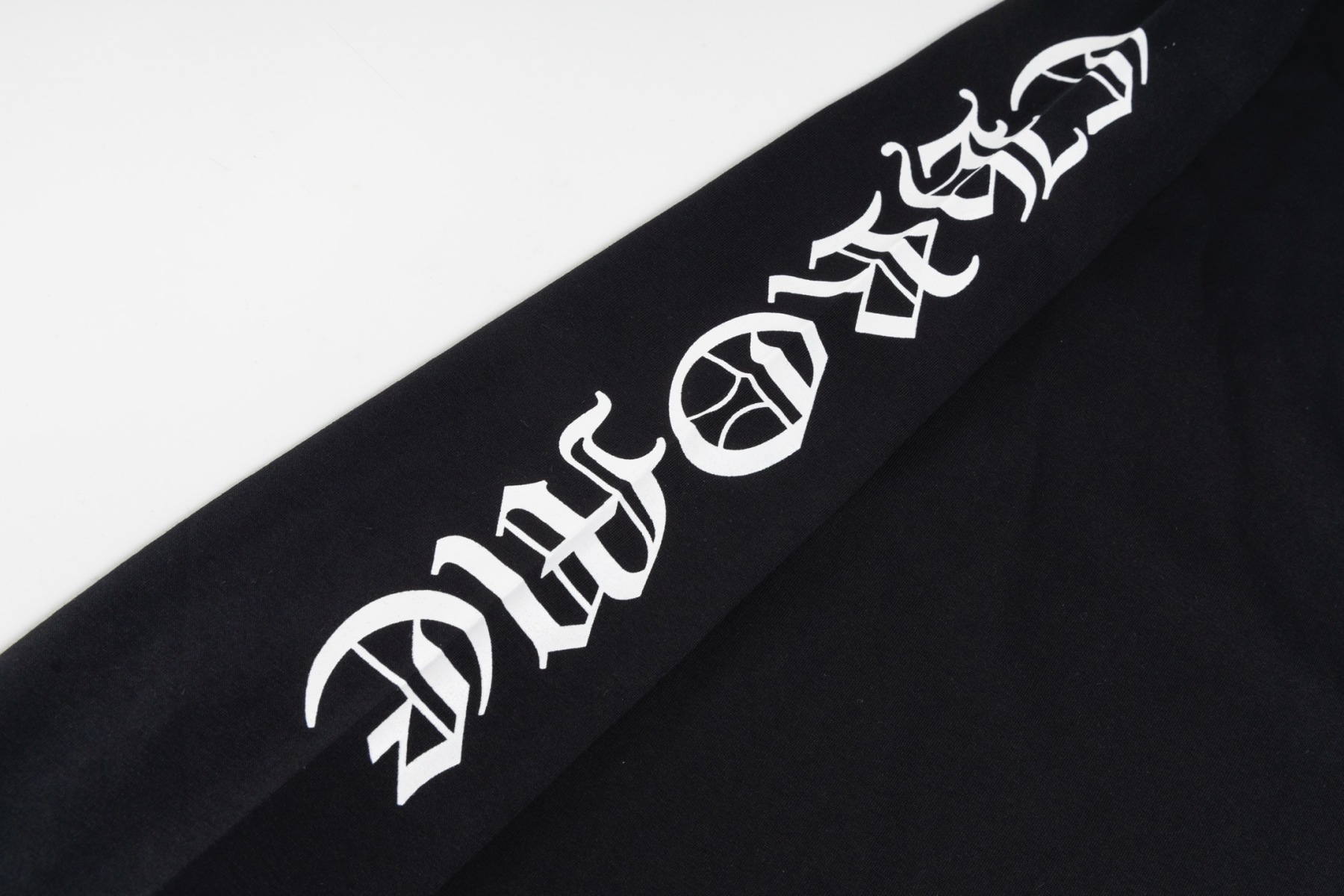 クロムハーツ「Chrome Hearts」秋冬プルオーバースウェット＆クルーネック - ユニセックス