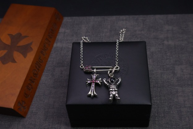 クロムハーツネックレスです