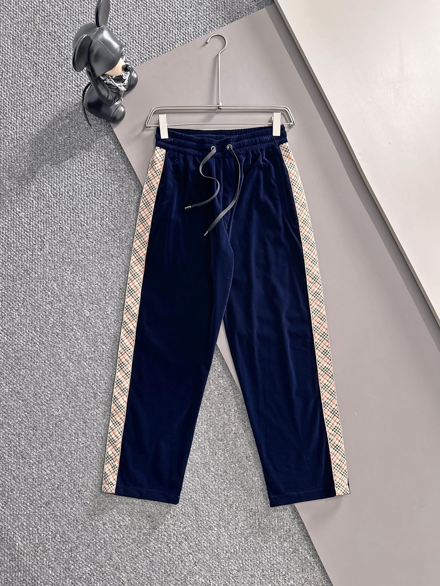 バーバリー「Burberry」秋冬 メンズカジュアルスポーツセット