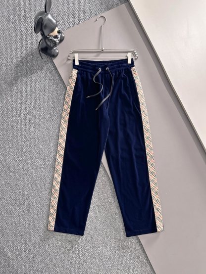 バーバリー「Burberry」秋冬 メンズカジュアルスポーツセット