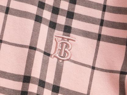 バーバリー「Burberry」クラシックチェック TB刺繍 ロンT（ユニセックス）