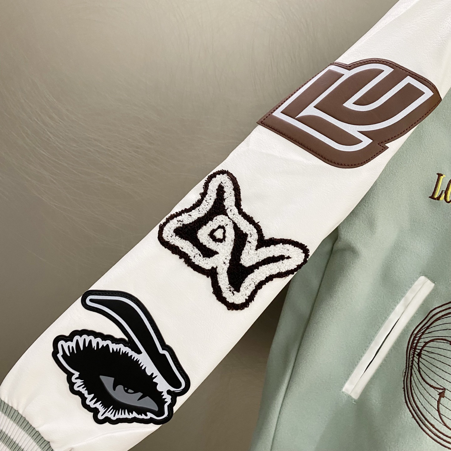 ルイ・ヴィトン「Louis Vuitton」モダンベースボールジャケット