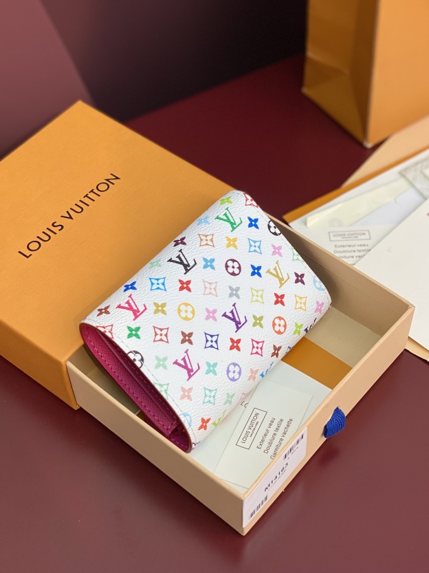 ルイ・ヴィトン「Louis Vuitton」LV × TM ポルトフォイユ･ヴィクトリーヌ