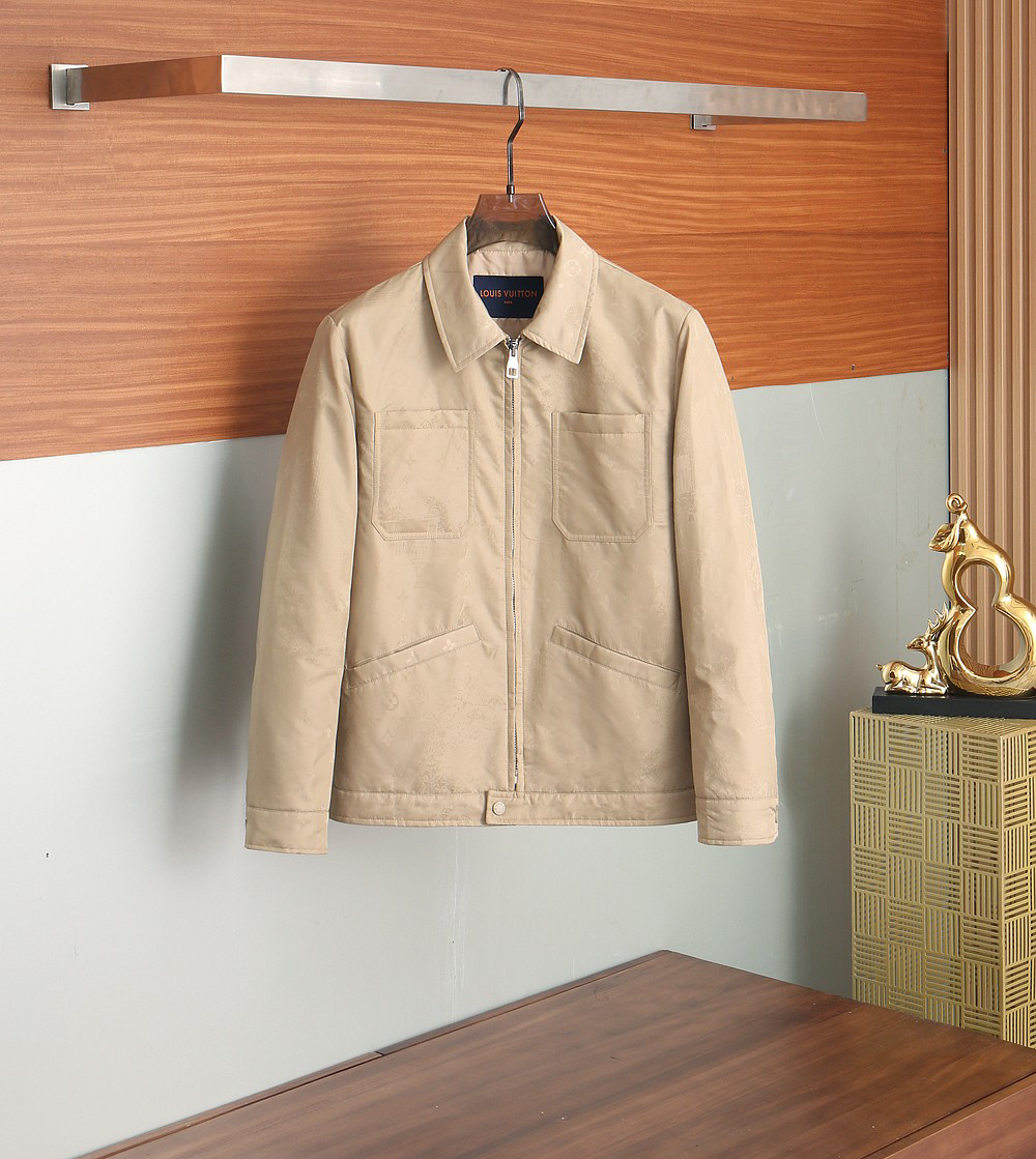 ルイ・ヴィトン「Louis Vuitton」秋冬コレクション クイルテッド ジャケット