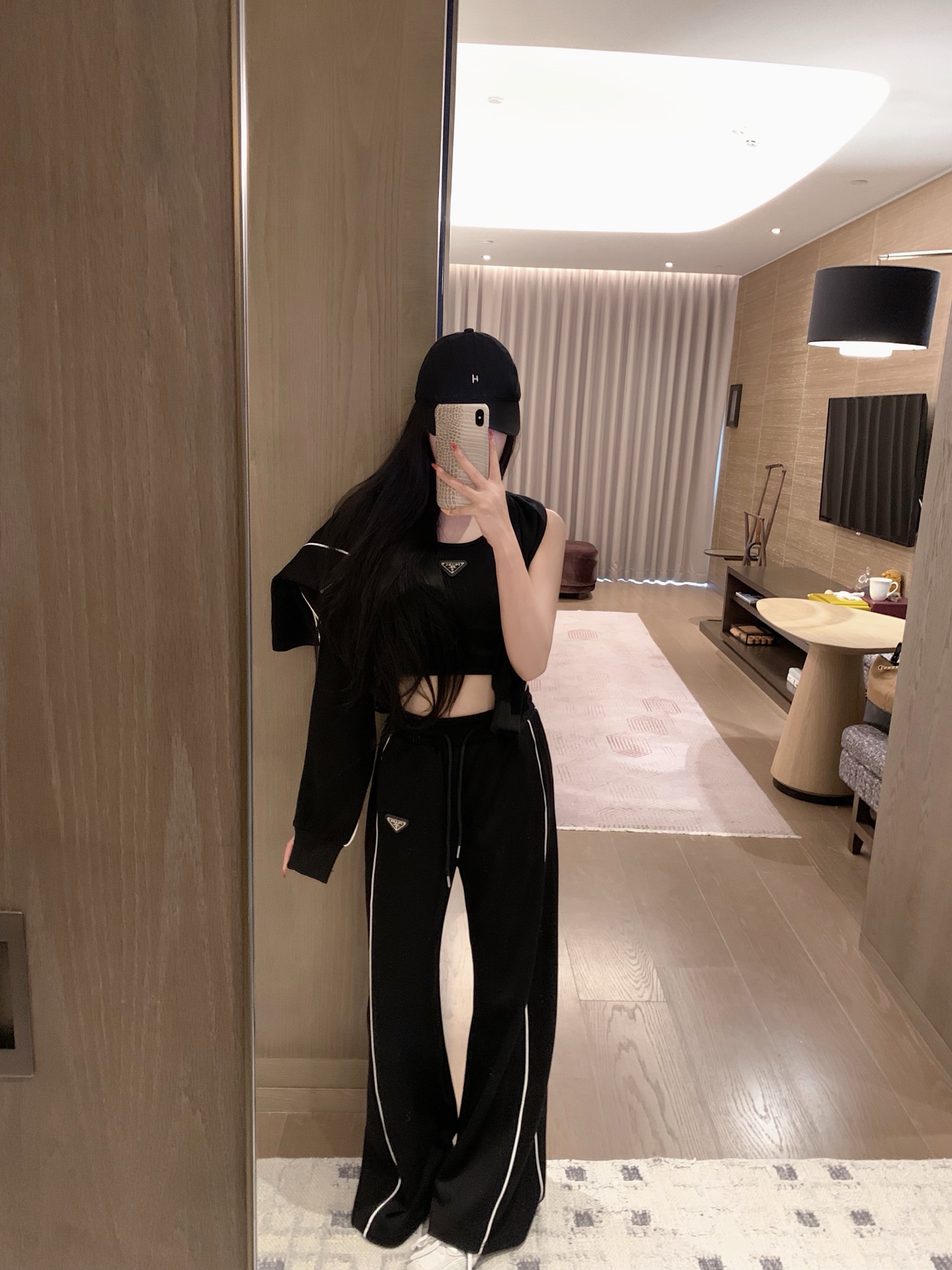 プラダ「Prada」レディース カジュアルスポーツセット【3点セット】