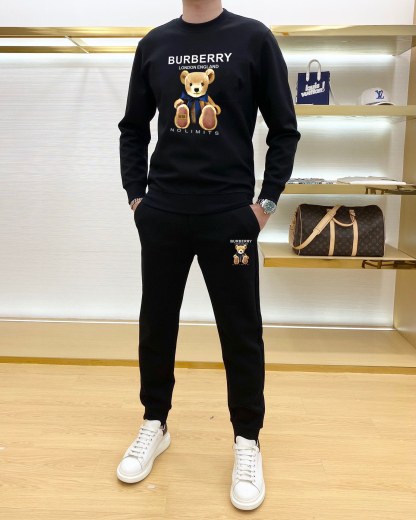バーバリー「Burberry」メンズ  カジュアルスポーツセット