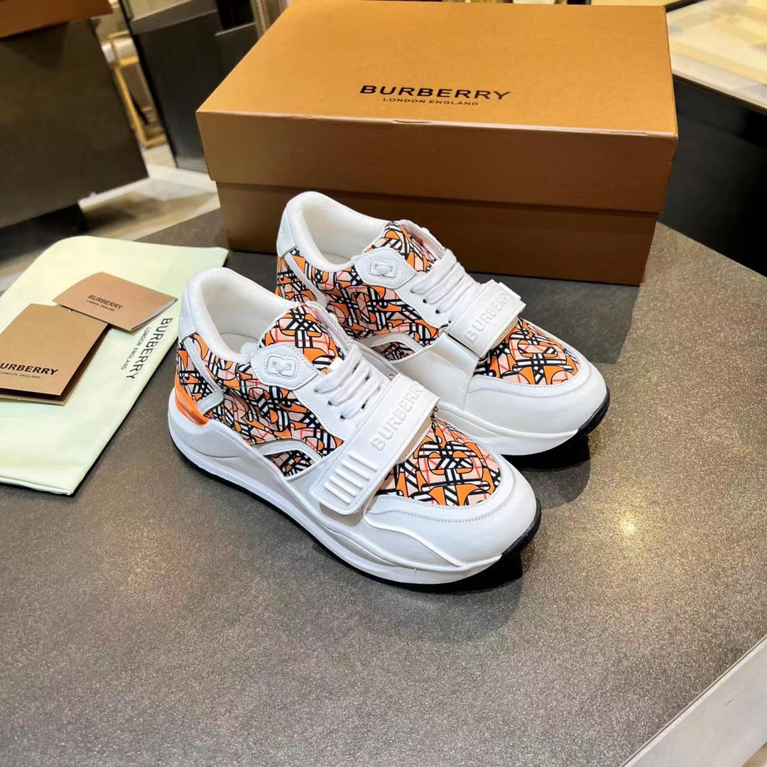 バーバリー「Burberry」バーバリー チェック プラットフォーム スニーカー / レザースニーカー