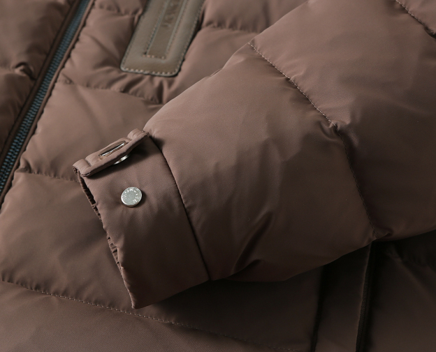 モンクレール「Moncler」秋冬 ダウンジャケット