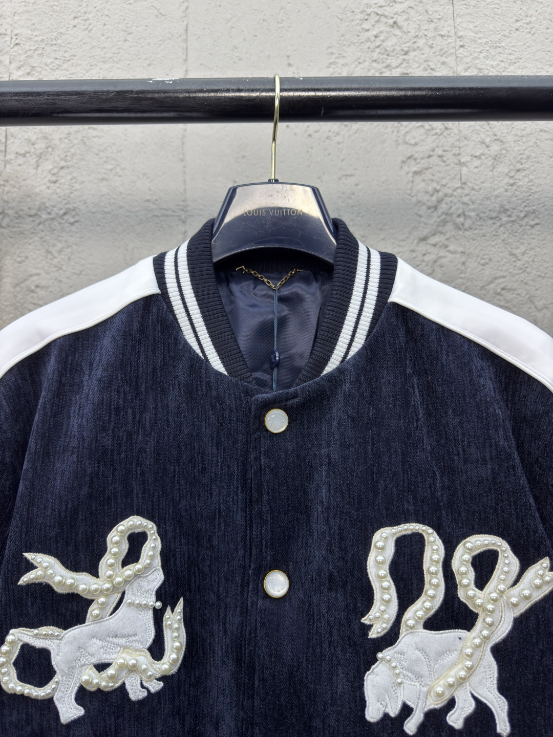 ルイ・ヴィトン「Louis Vuitton」モダンベースボールジャケット