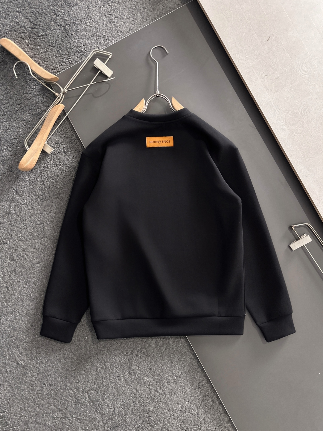 ルイ・ヴィトン「Louis Vuitton」秋冬メンズ スウェット