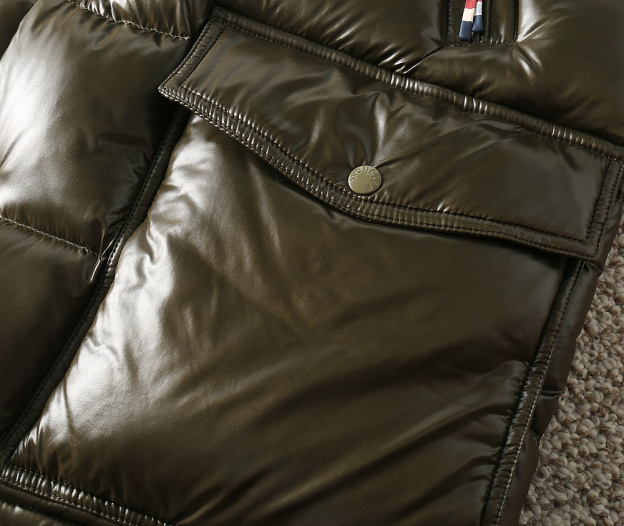 モンクレール「Moncler」秋冬 ダウンジャケット