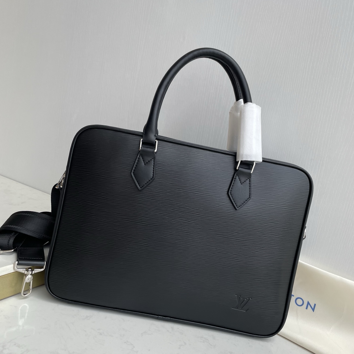 ルイ・ヴィトン「Louis Vuitton」ルイ・ヴィトン メンズ ブリーフケース / ビジネスバッグ 