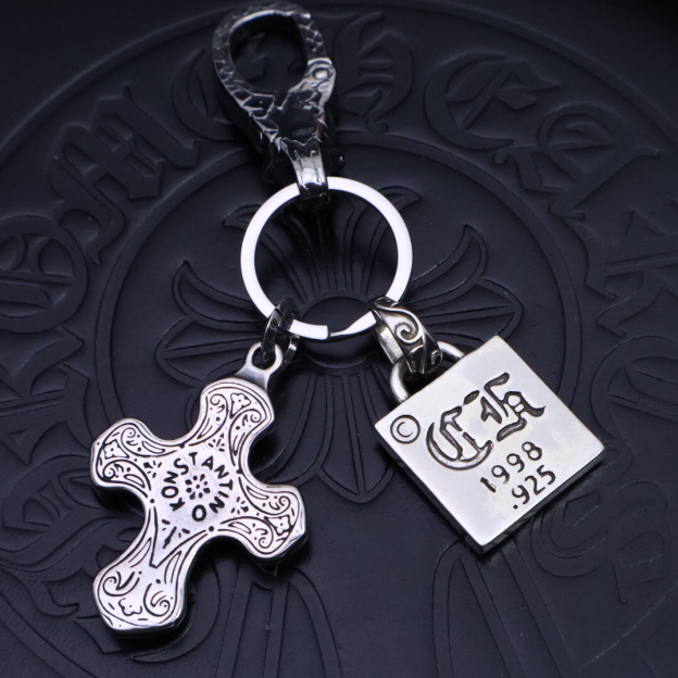 クロムハーツ「Chrome Hearts」キーホルダー＆バッグチャーム - スタイルアイコン