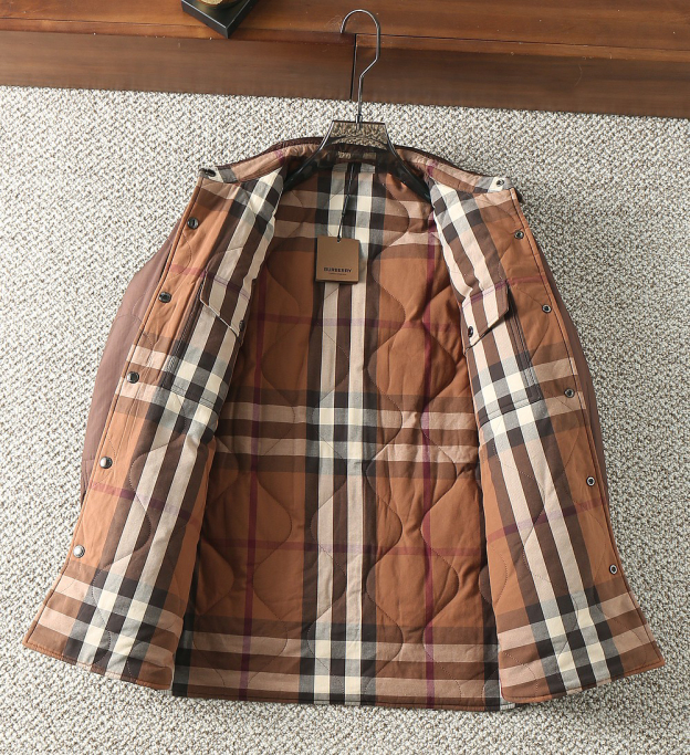バーバリー「Burberry」秋冬 リバーシブルキルティングジャケット