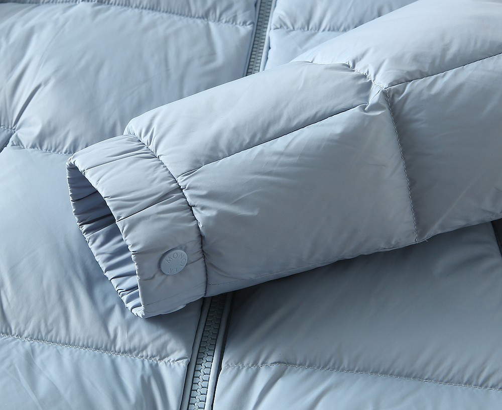 モンクレール「Moncler」秋冬 ダウンジャケット