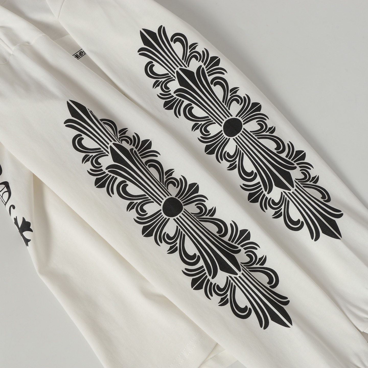 クロムハーツ「Chrome Hearts」秋冬プルオーバースウェット＆クルーネック - ユニセックス