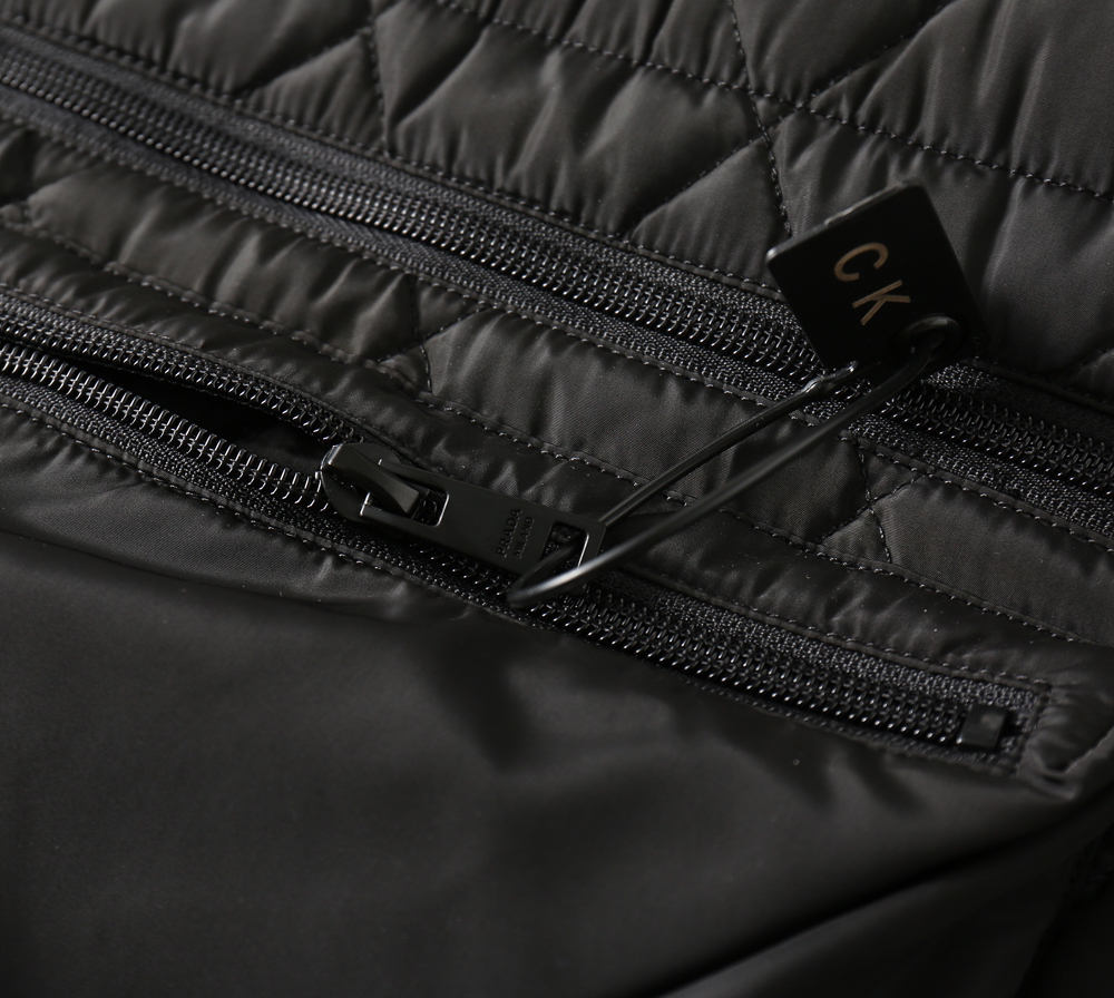 プラダ「Prada」秋の綿入りジャケット