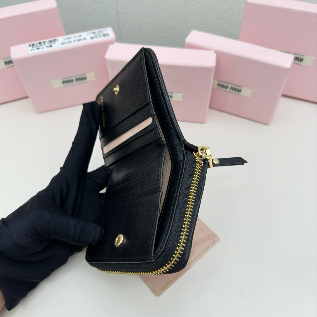 ミュウミュウ「Miu Miu」ミュウミュウ ラムスキンミニバッグ 3511 / ハンドバッグ