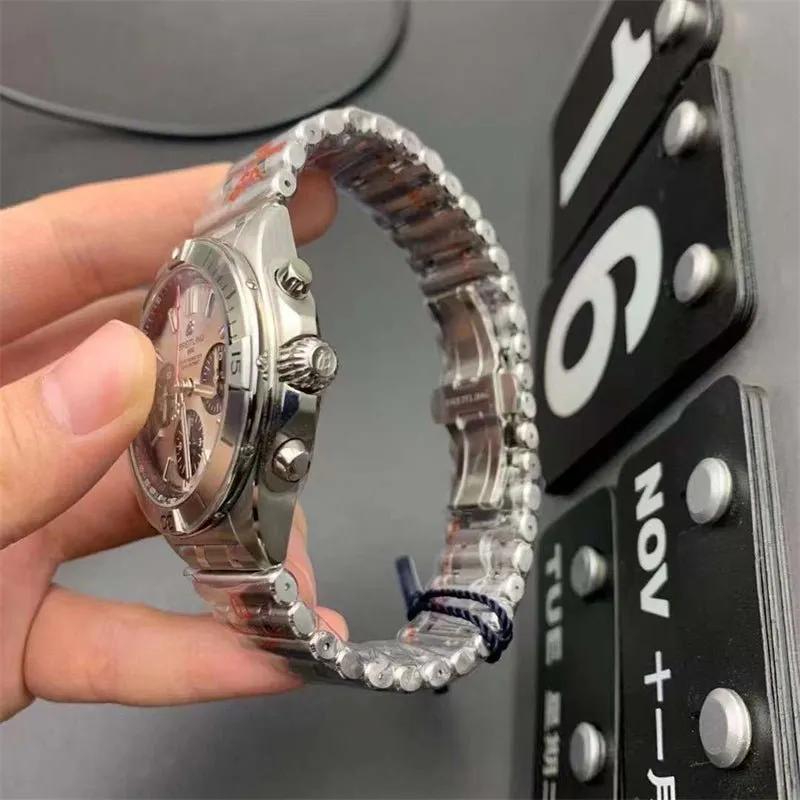 ブライトリング「Breitling」 Chronomat 機械式腕時計 42MM