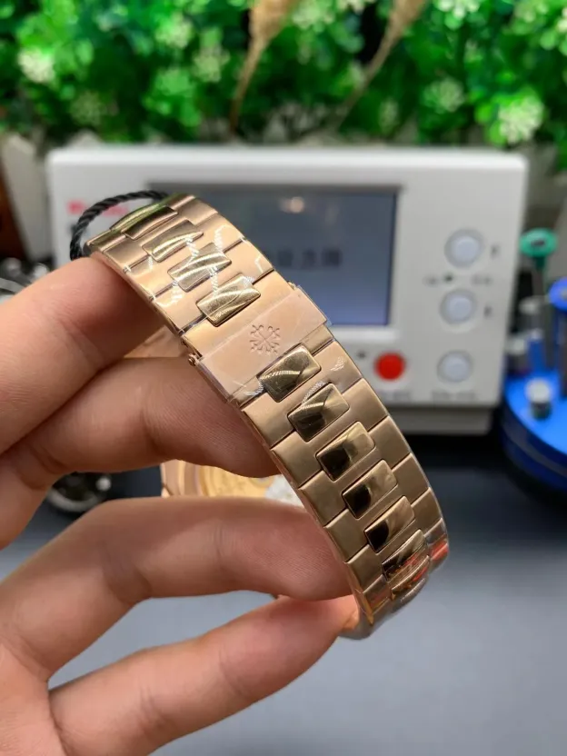 パテック フィリップ「Patek Philippe」ノーチラス V5 アップグレードモデル メンズウォッチ41MM