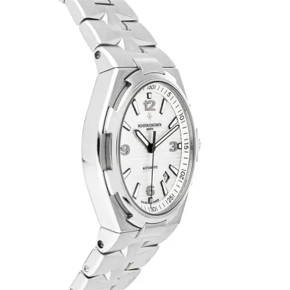 ヴァシュロン コンスタンタン「Vacheron Constantin」オーヴァーシーズ クロノグラフ42MM