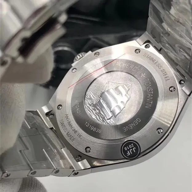 ヴァシュロン コンスタンタン「Vacheron Constantin」オーヴァーシーズ クロノグラフ42MM