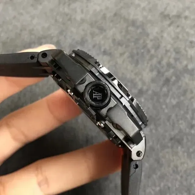 オーデマ ピゲ「Audemars Piguet」 ロイヤル オーク オフショア サバイバー  メンズウォッチ42MM