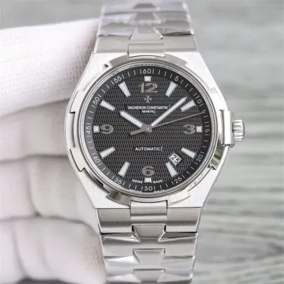 ヴァシュロン コンスタンタン「Vacheron Constantin」Overseas 腕時計42MM