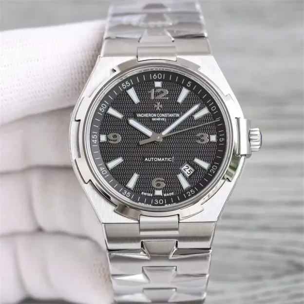 ヴァシュロン コンスタンタン「Vacheron Constantin」Overseas 腕時計42MM