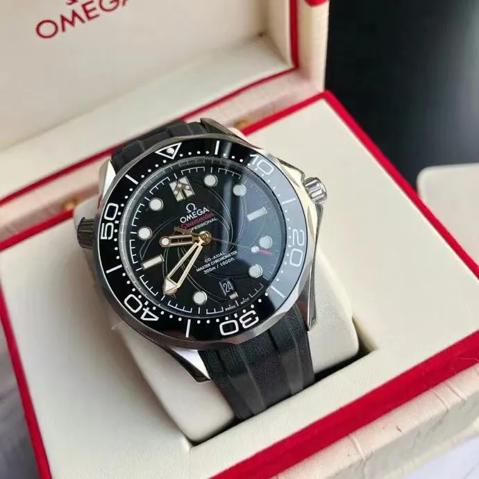 オメガ「Omega」海馬シリーズ プラネットオーシャン 42mm ダイバーズウォッチ