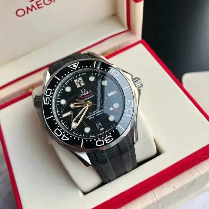 オメガ「Omega」海馬シリーズ プラネットオーシャン 42mm ダイバーズウォッチ