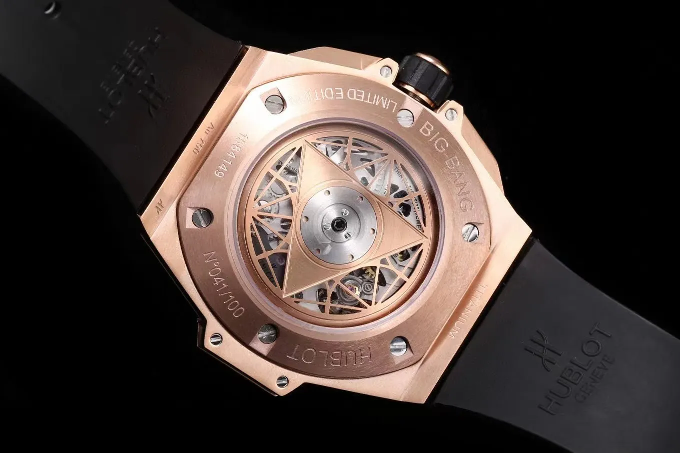 ウブロ「Hublot」ビッグバン サンブルー II タトゥー クロノグラフ腕時計45MM